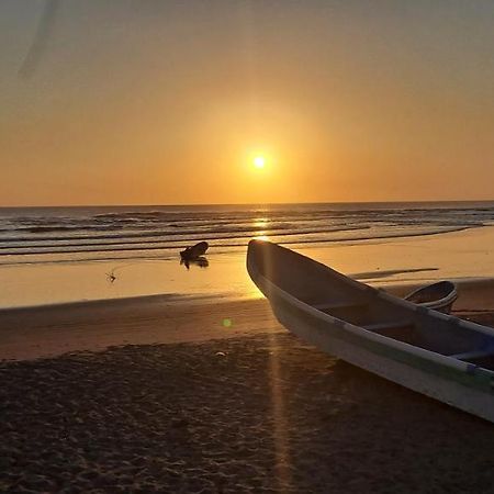 Playa San Diego Beachfront Rentals エクステリア 写真
